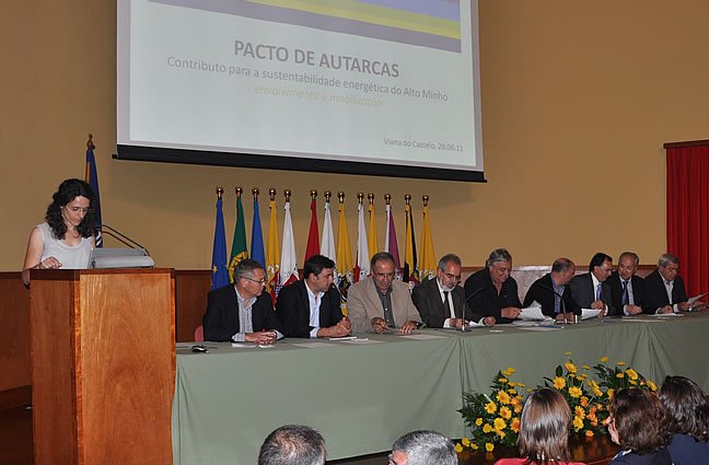 Formalização da adesão dos municípios do Alto Minho ao Pacto de Autarcas